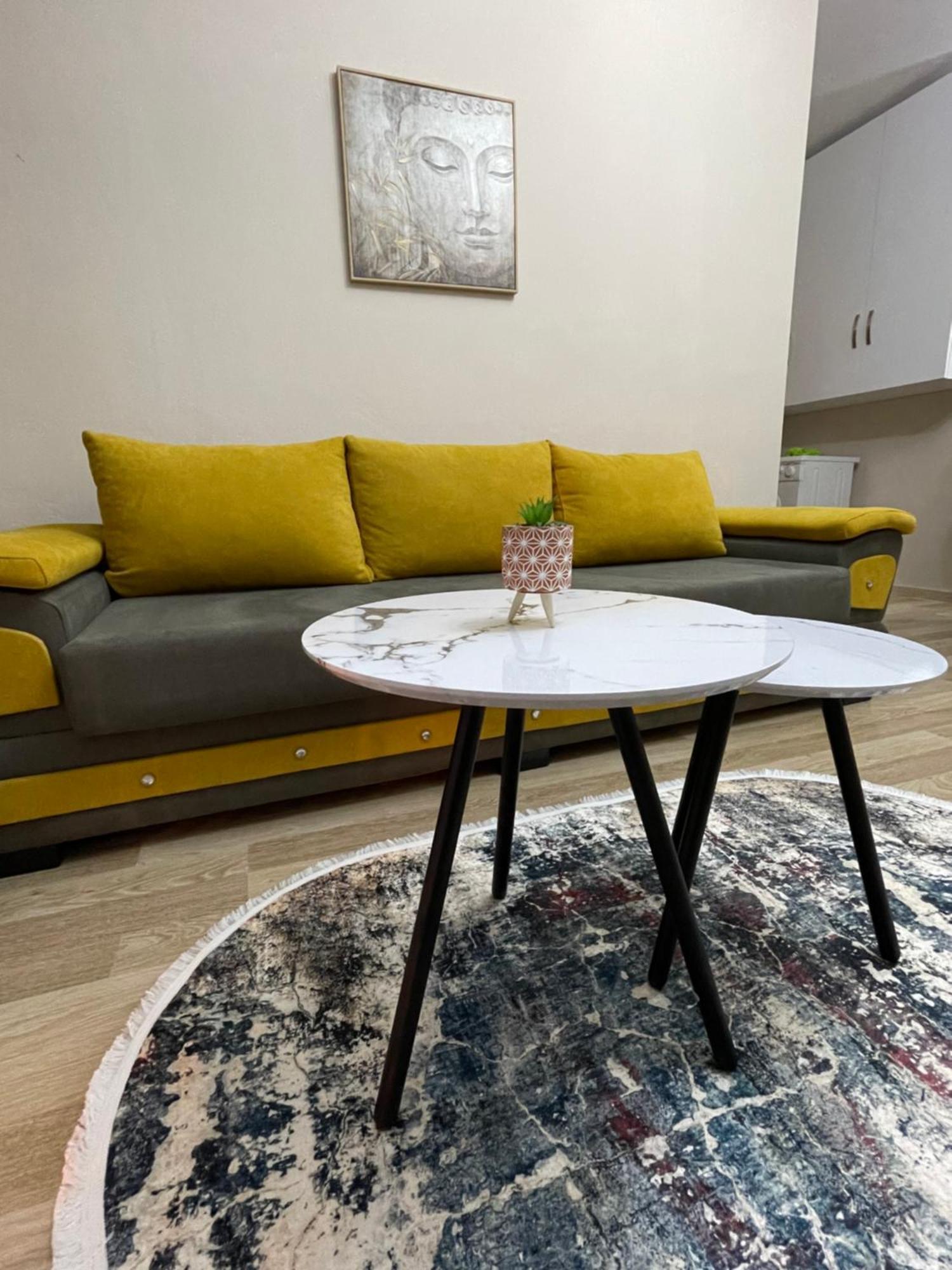 Comfort Apartment City Center Tirana Kültér fotó