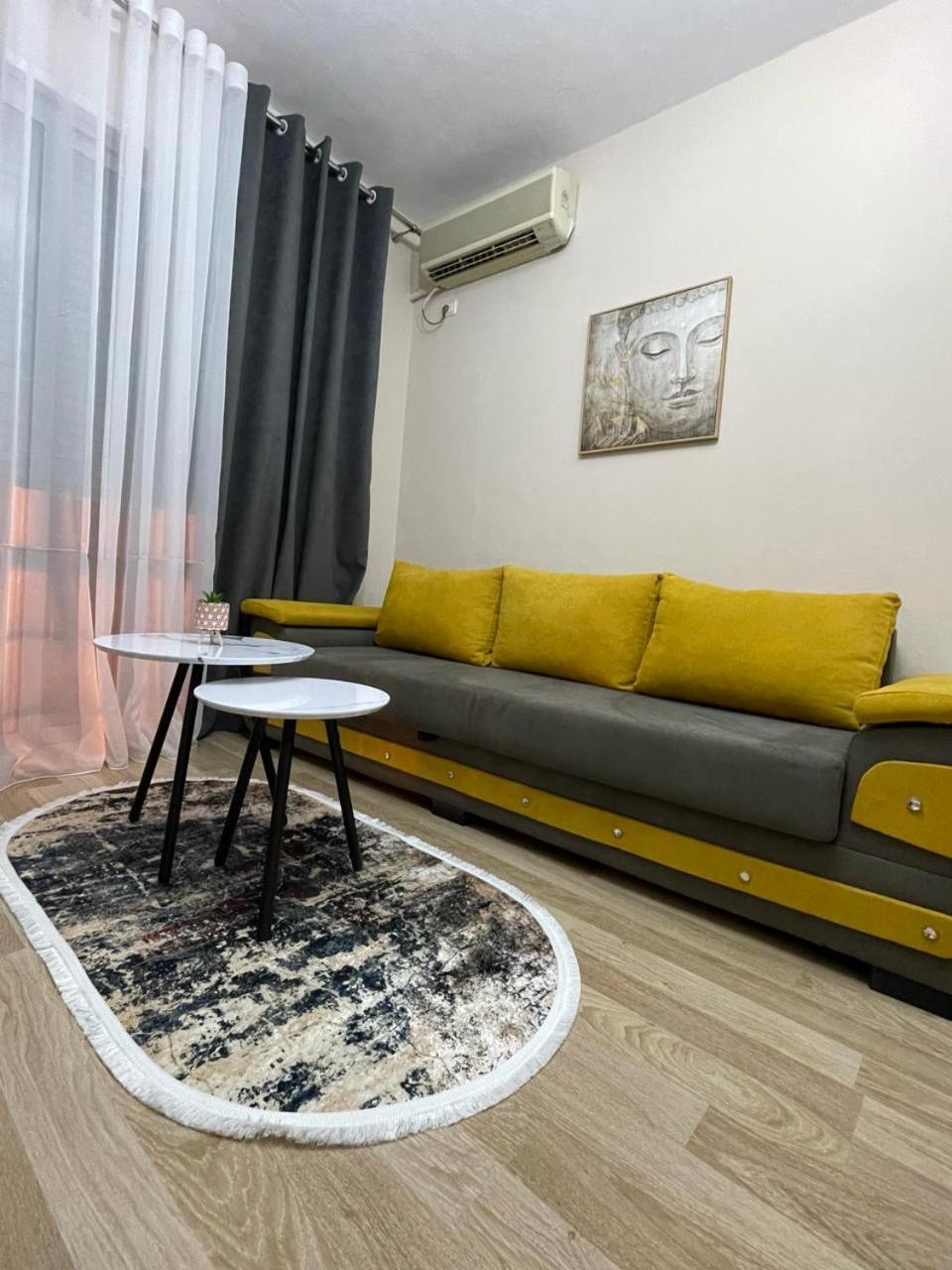 Comfort Apartment City Center Tirana Kültér fotó