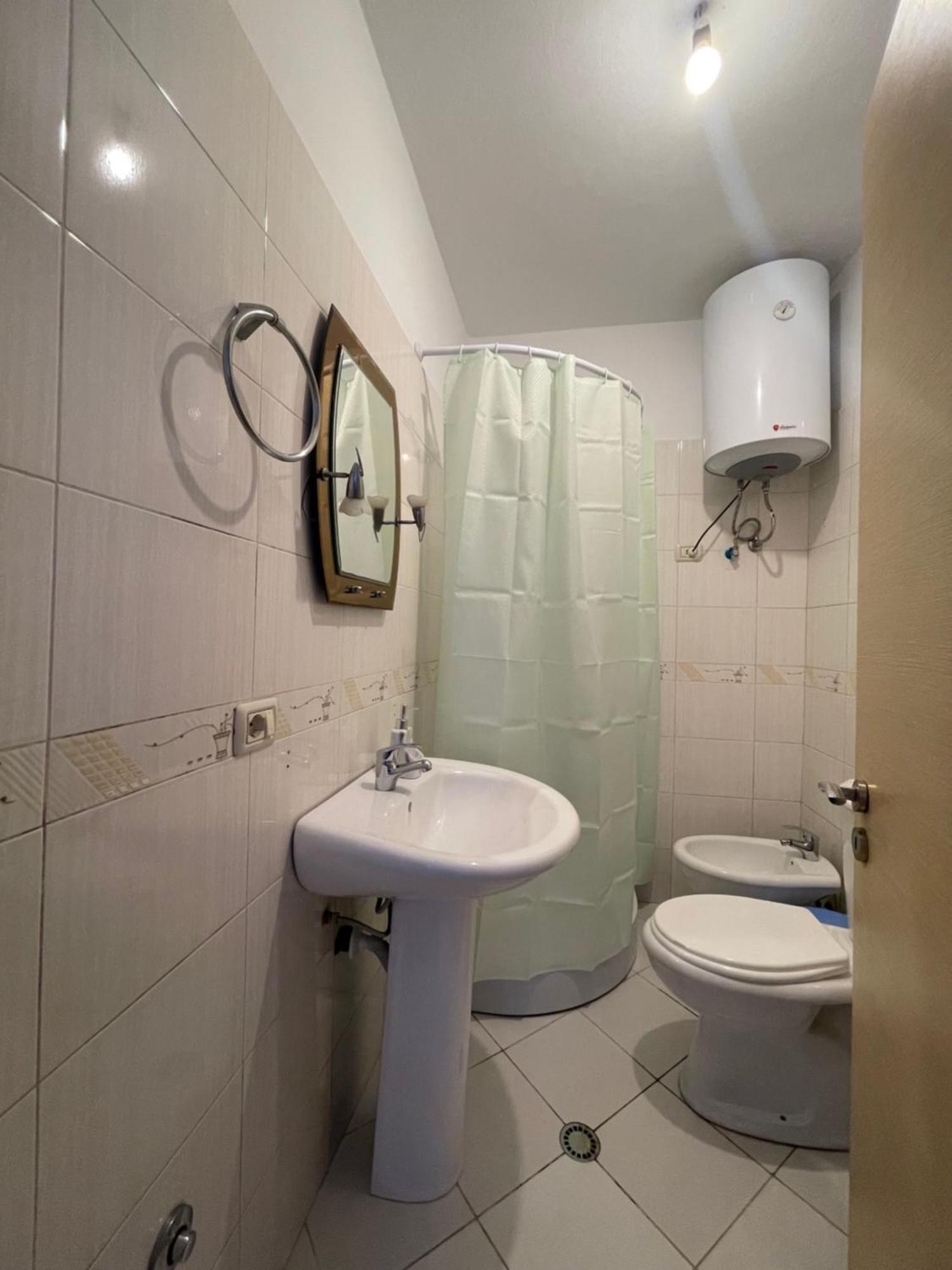 Comfort Apartment City Center Tirana Kültér fotó